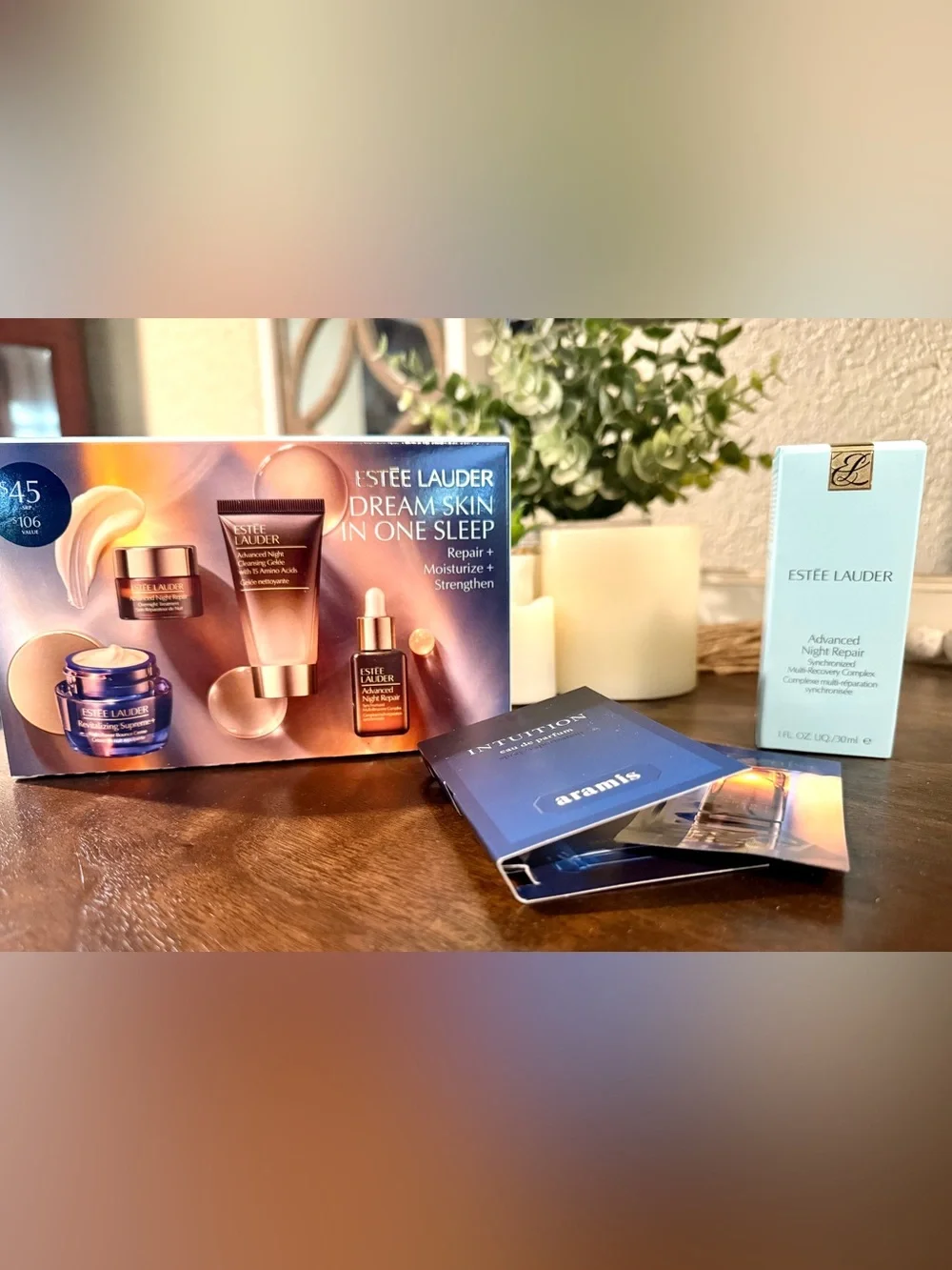Estee Lauder Advanced Night Repair and Gift Set